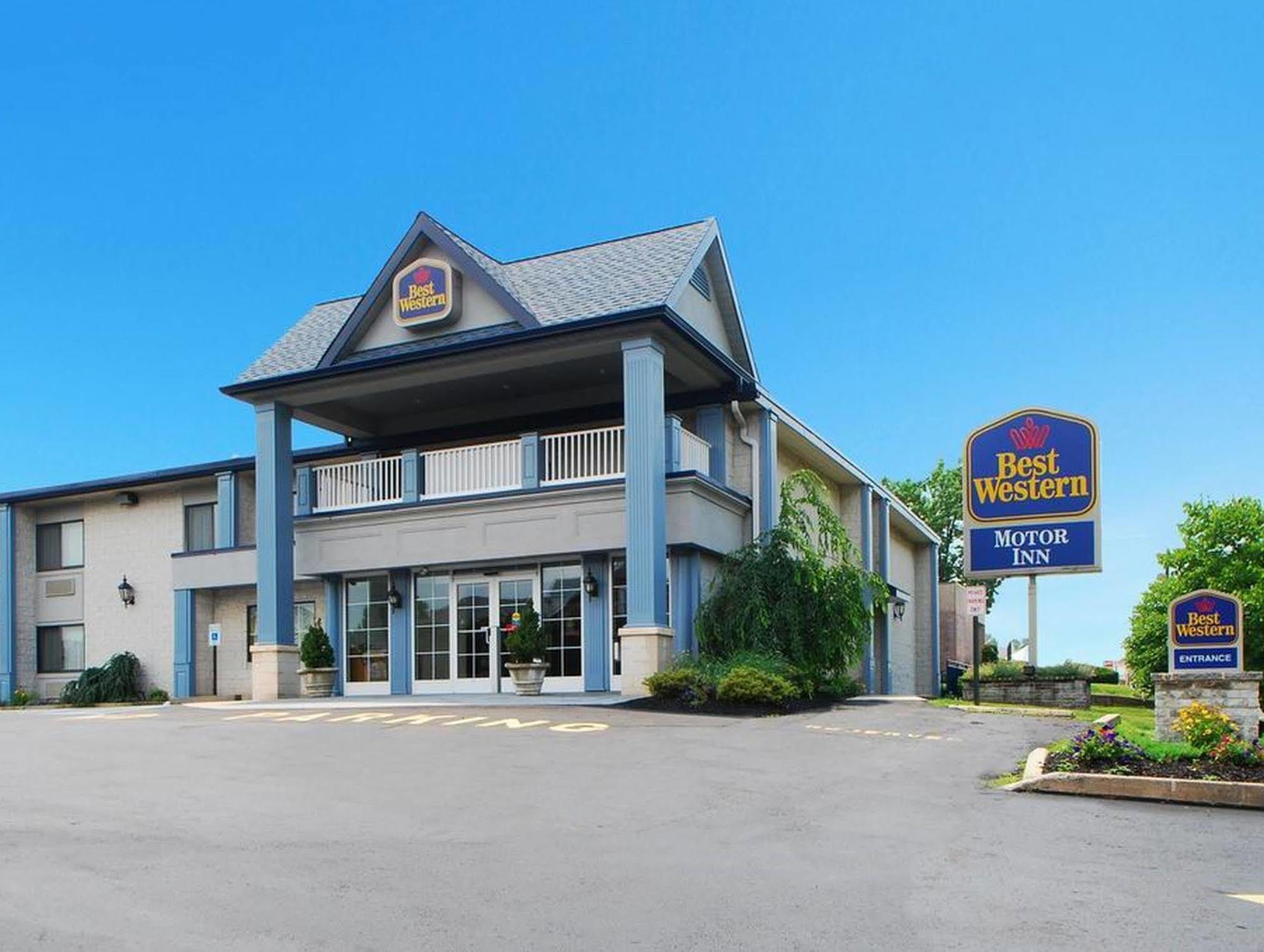 Econo Lodge Quakertown Exterior photo